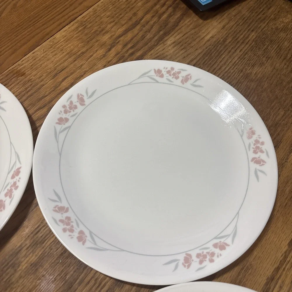 Silk Blossoms CorningWare Corelle Dinner Plates 10